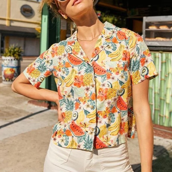 Marine Layer Tops - Marine Layer Lucy Resort shirt in fruit print